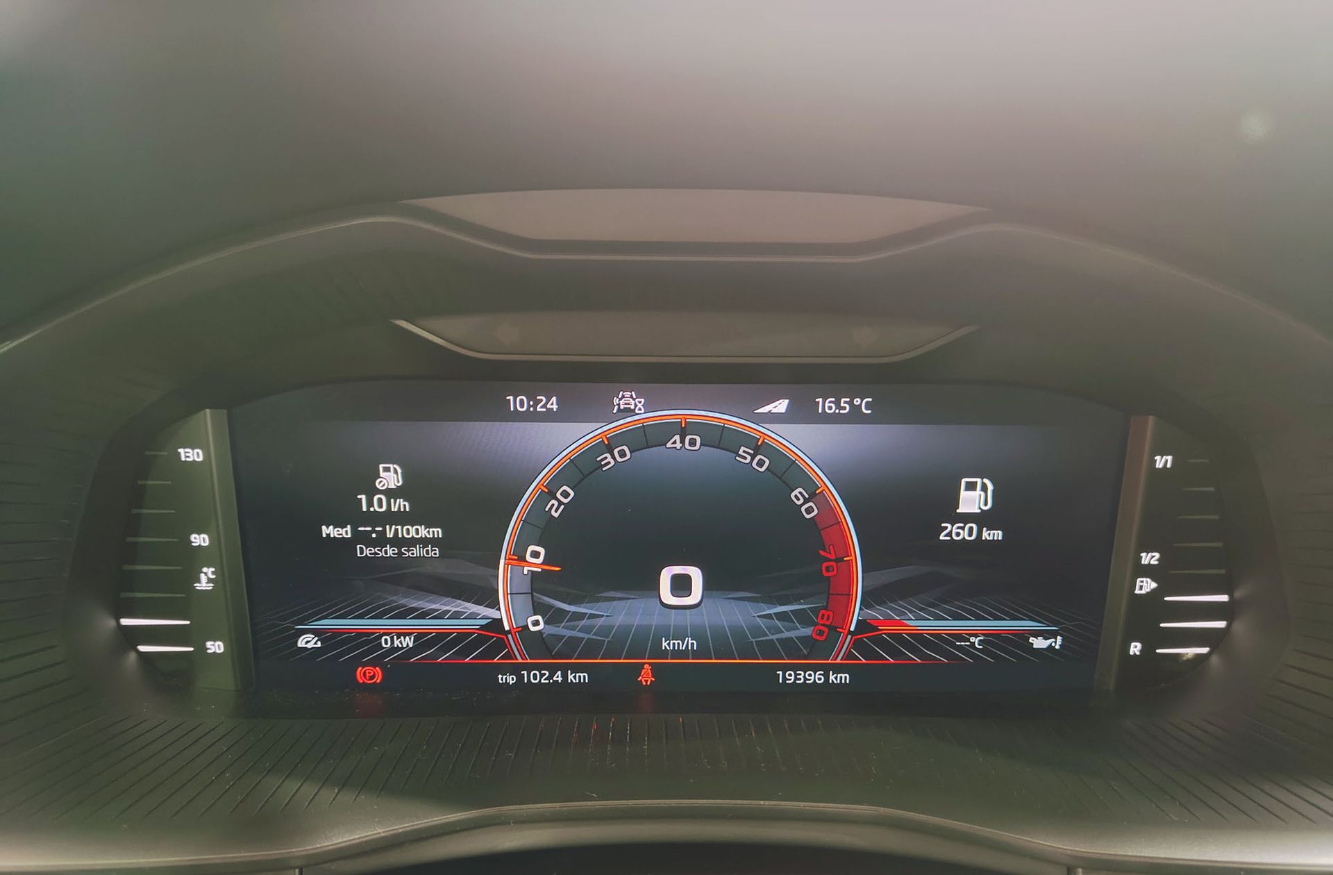 Škoda Kamiq 1.5 TSI Monte Carlo - foto 24
