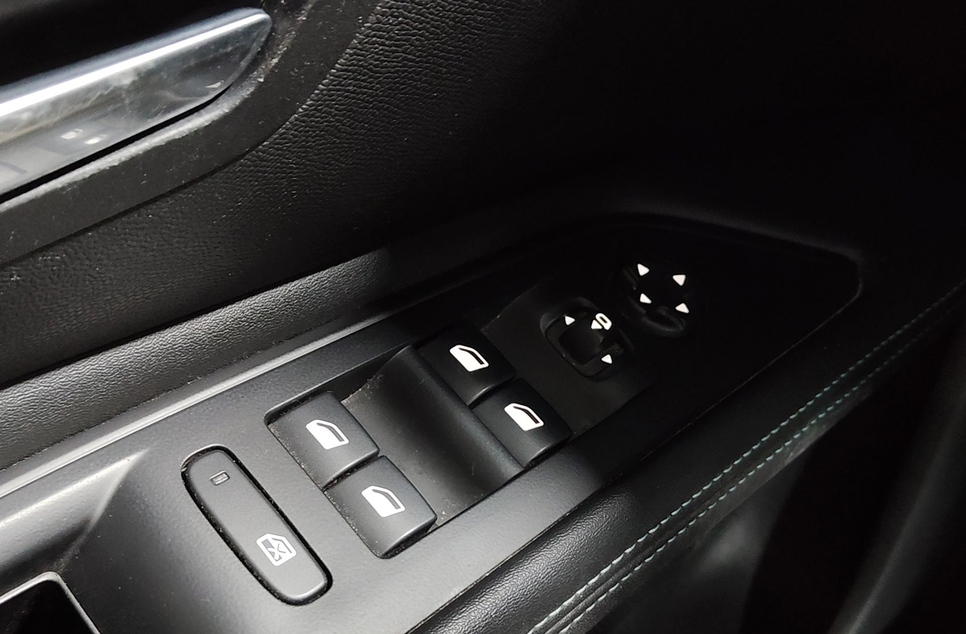 Peugeot 3008 BlueHDi 130 Allure EAT8 - foto 40