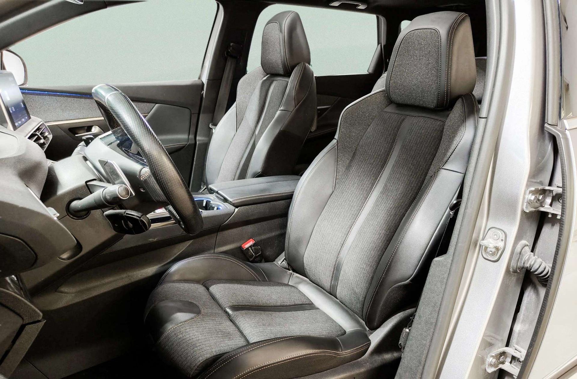 Peugeot 5008 PureTech 180 GT Line EAT8 7 plazas - foto 17