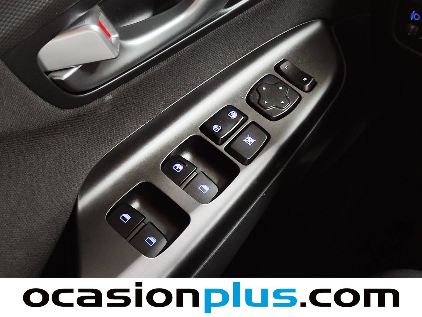 Hyundai Kona Hyundai Kona 1.0 TGDi Maxx 4x2 (120 CV) seminuevo