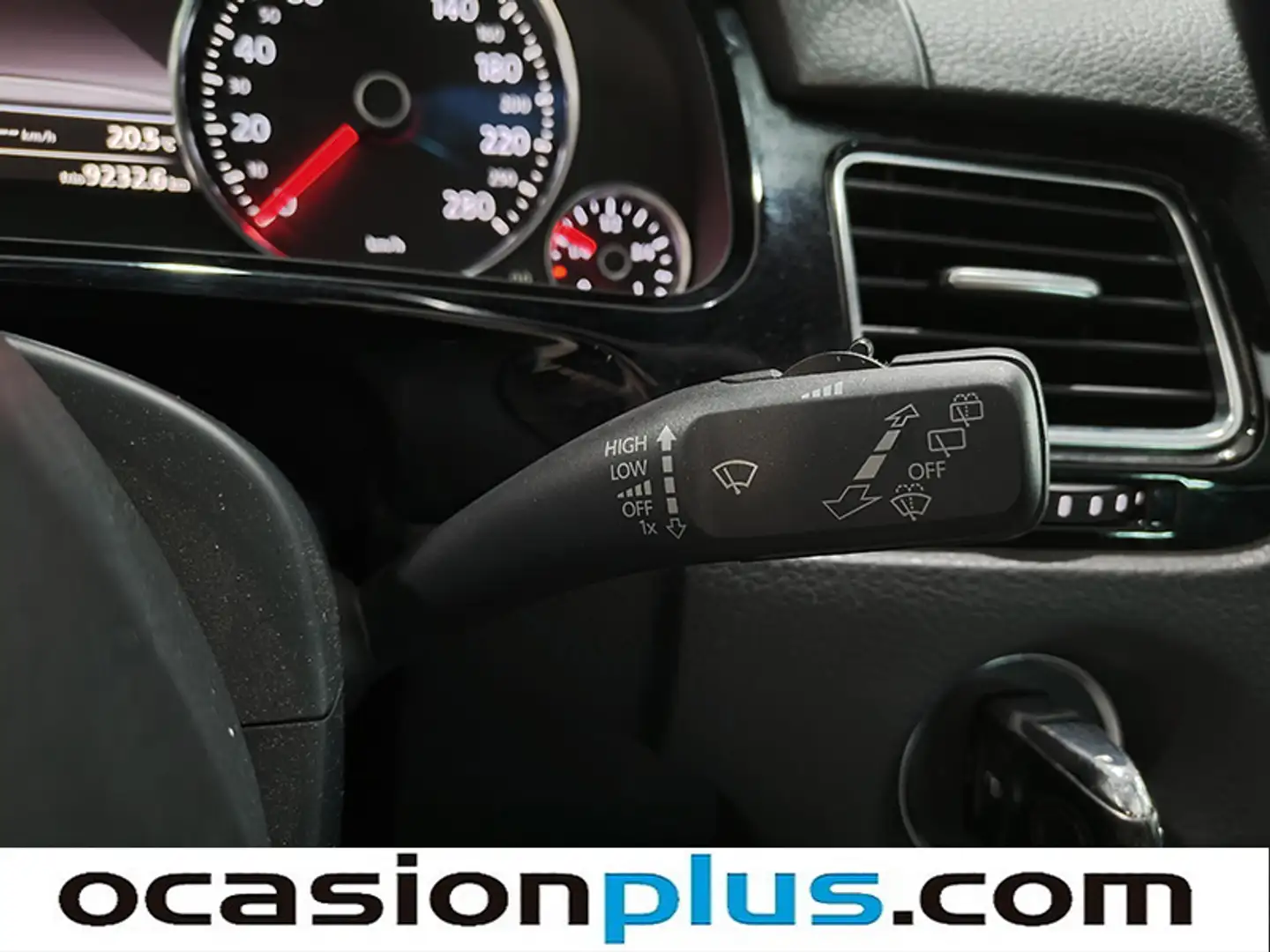 Foto Volkswagen Touareg Volkswagen Touareg R-Line 3.0 TDI BMT (204 CV) Tiptronic