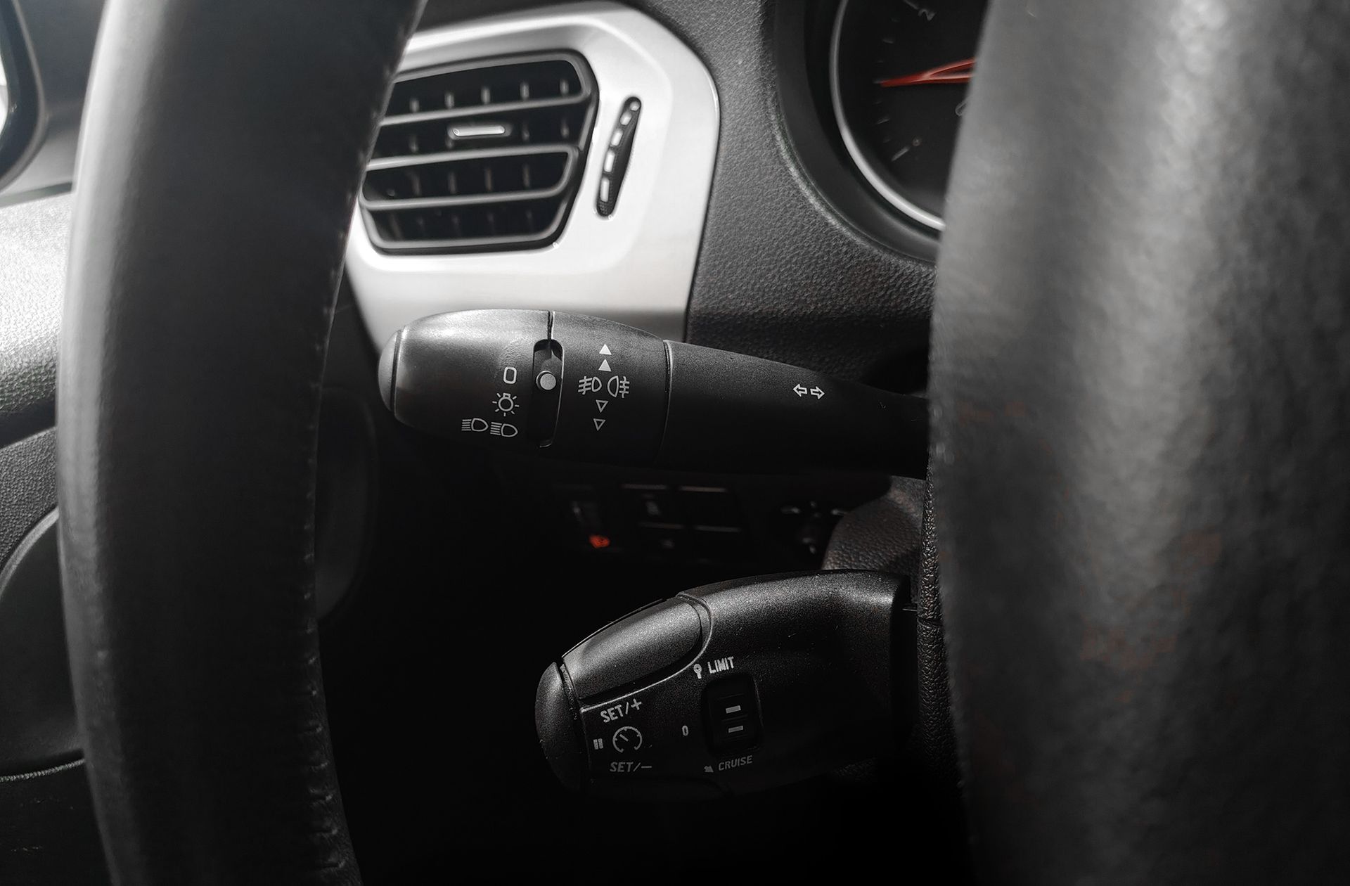 Citroën C-Elysée PureTech 82 Shine - foto 27