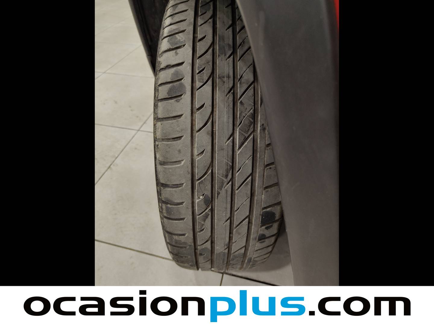 Foto Jeep Compass Jeep Compass 1.3 Gse Night Eagle FWD MT (130 CV)