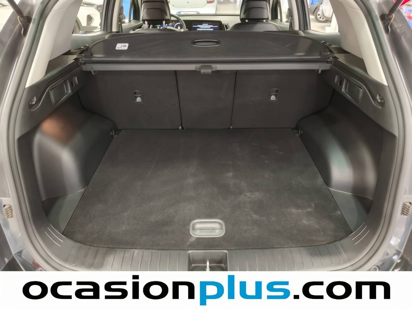 Foto KIA Sportage KIA Sportage 1.6 T-GDi HEV Tech 4x2 (230 CV) siete plazas