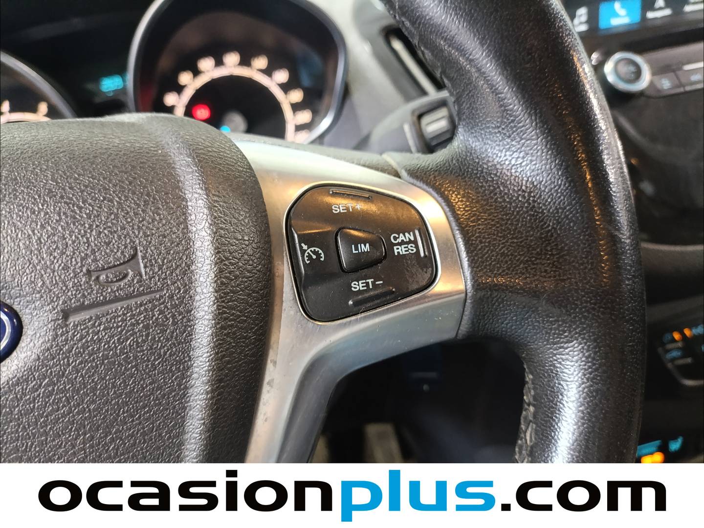 Acabados Ford Tourneo Courier Ford Tourneo Courier 1.0 EcoBoost Titanium (100 CV)