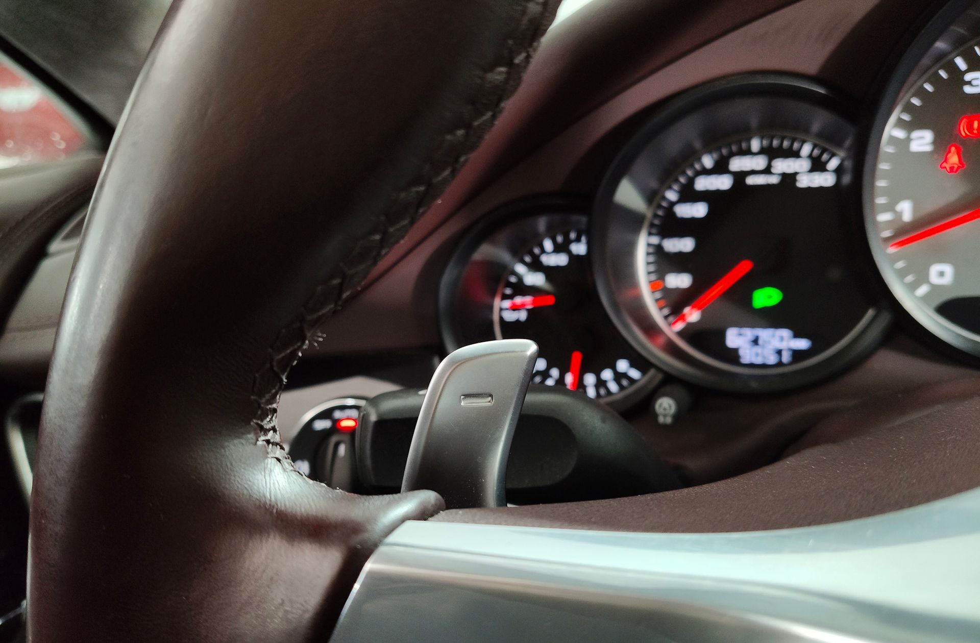 Porsche Panamera GTS - foto 39