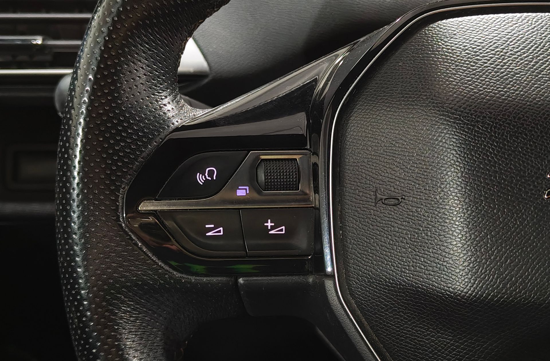 Peugeot 3008 BlueHDi 130 GT Line - foto 27