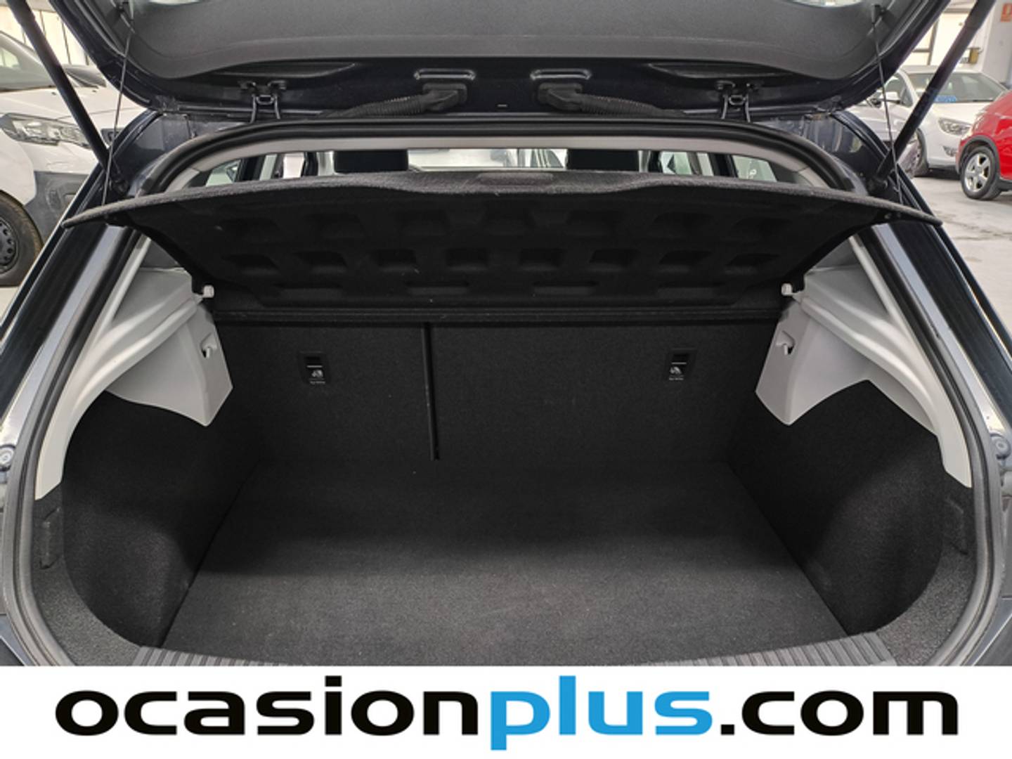 Fotos maletero Seat León Seat León 1.5 TGI GNC S&S Style DSG (130 CV)