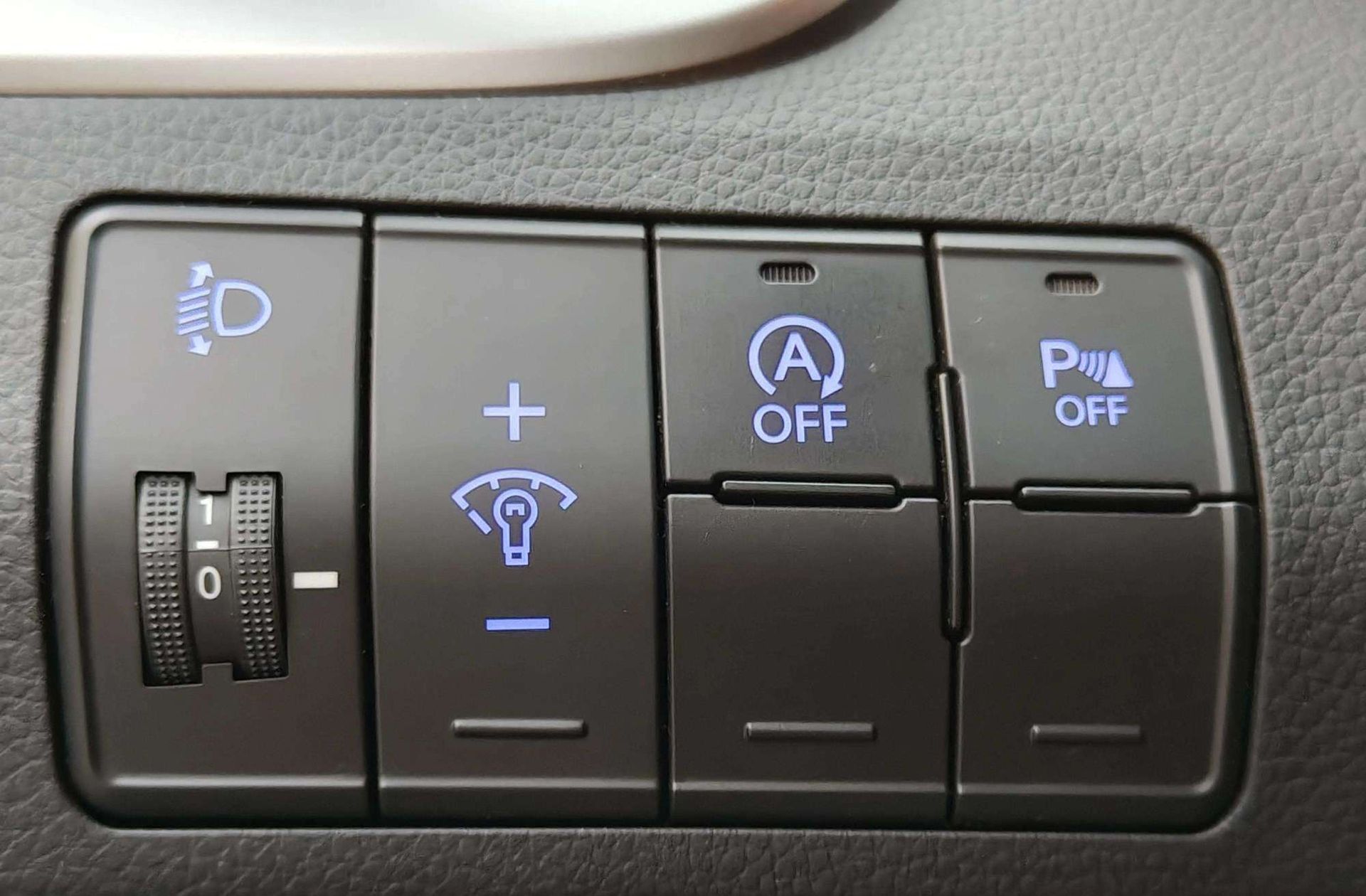 Hyundai i30 1.6 GDi BlueDrive Tecno - foto 7