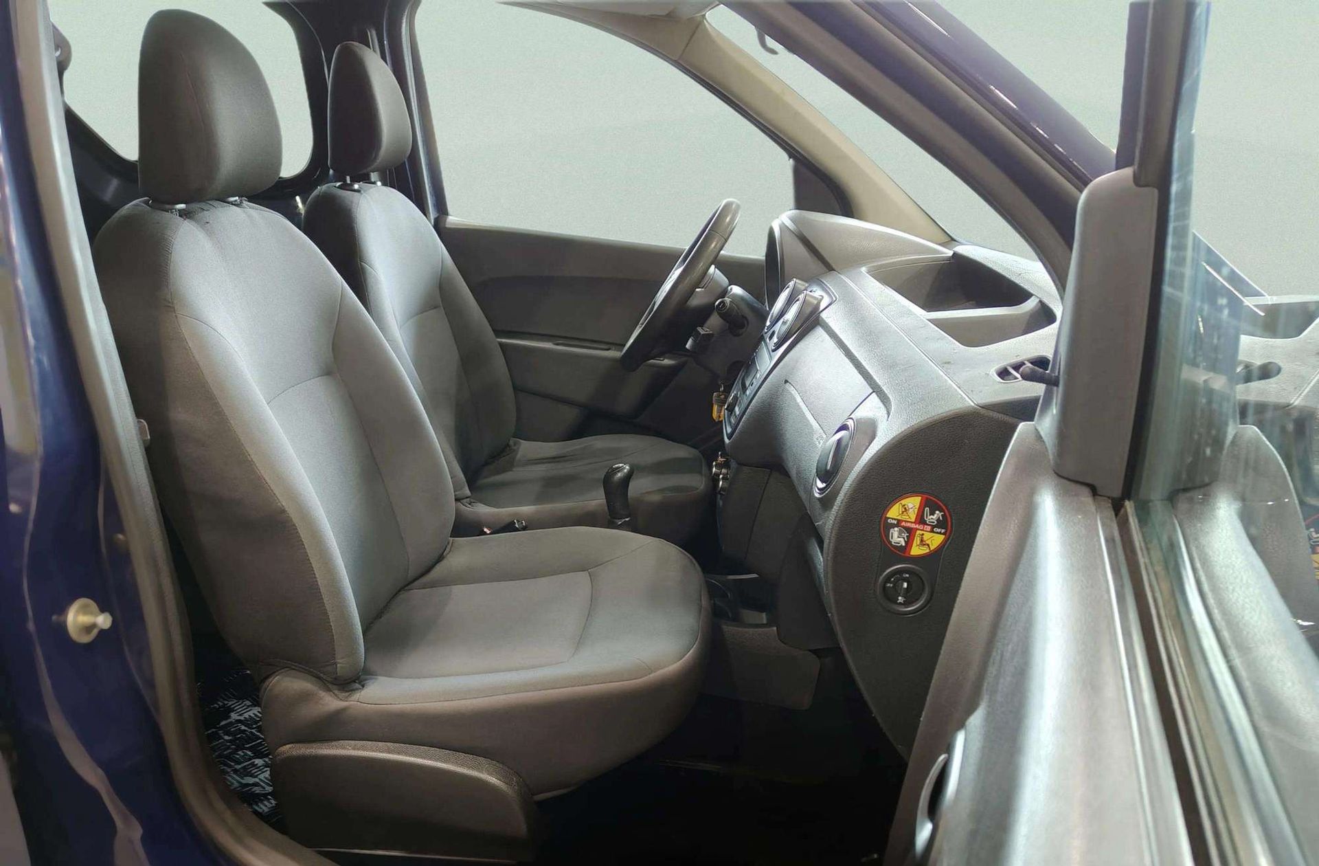 Dacia Dokker Essential 1.6 - foto 12