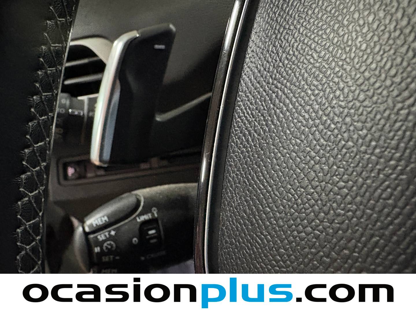 Foto Peugeot 3008 Peugeot 3008 THP 165 Allure EAT6 (165 CV)