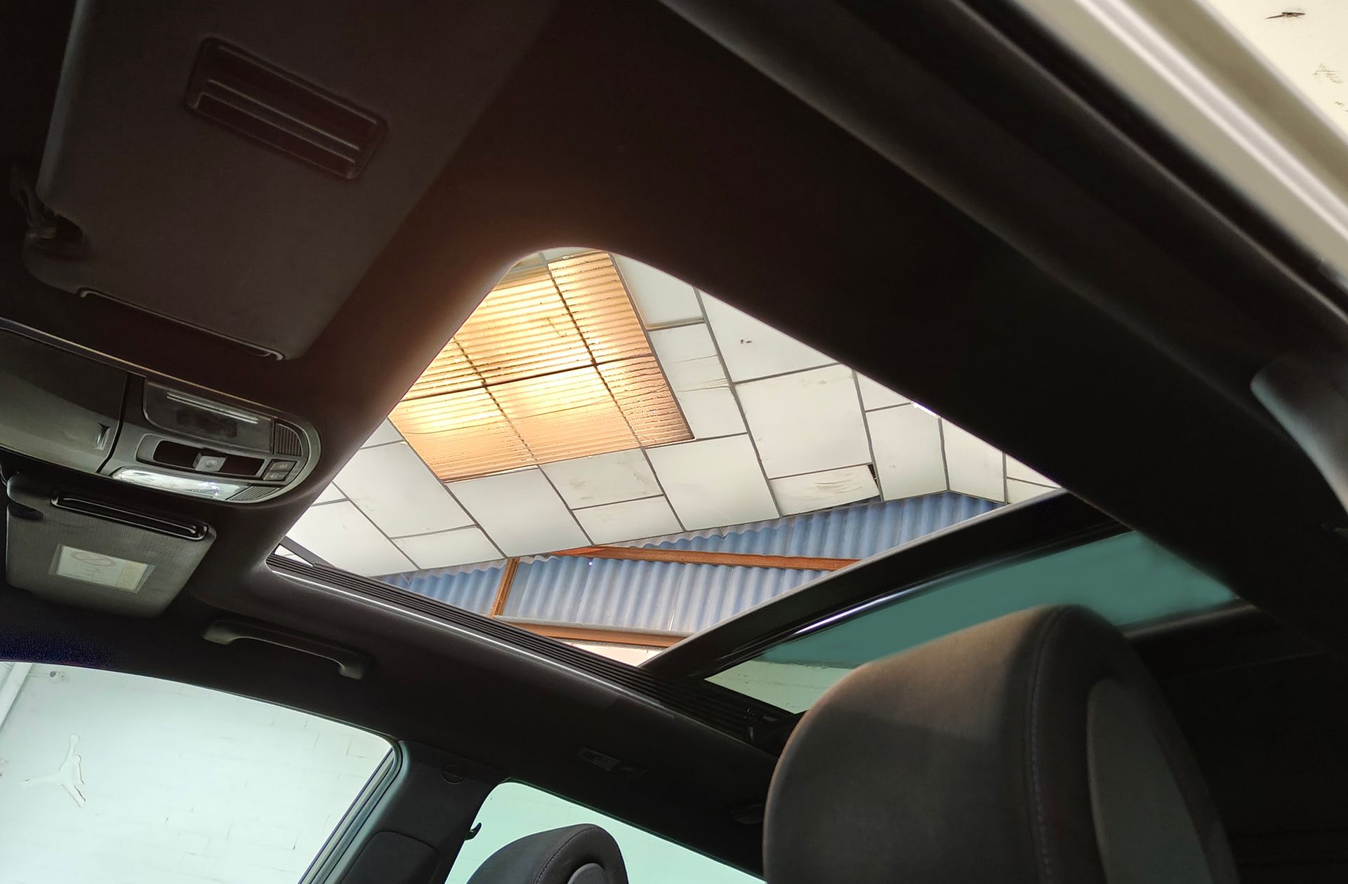 Hyundai Tucson 1.6 T-GDi BlueDrive Go! Sky DCT 4x2 - foto 7