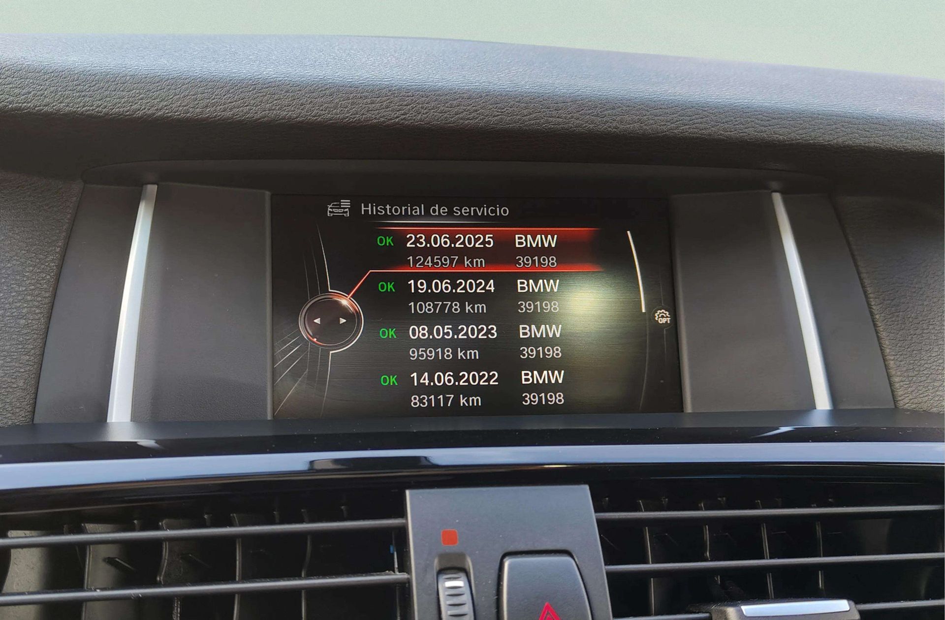 BMW X4 xDrive20d - foto 21