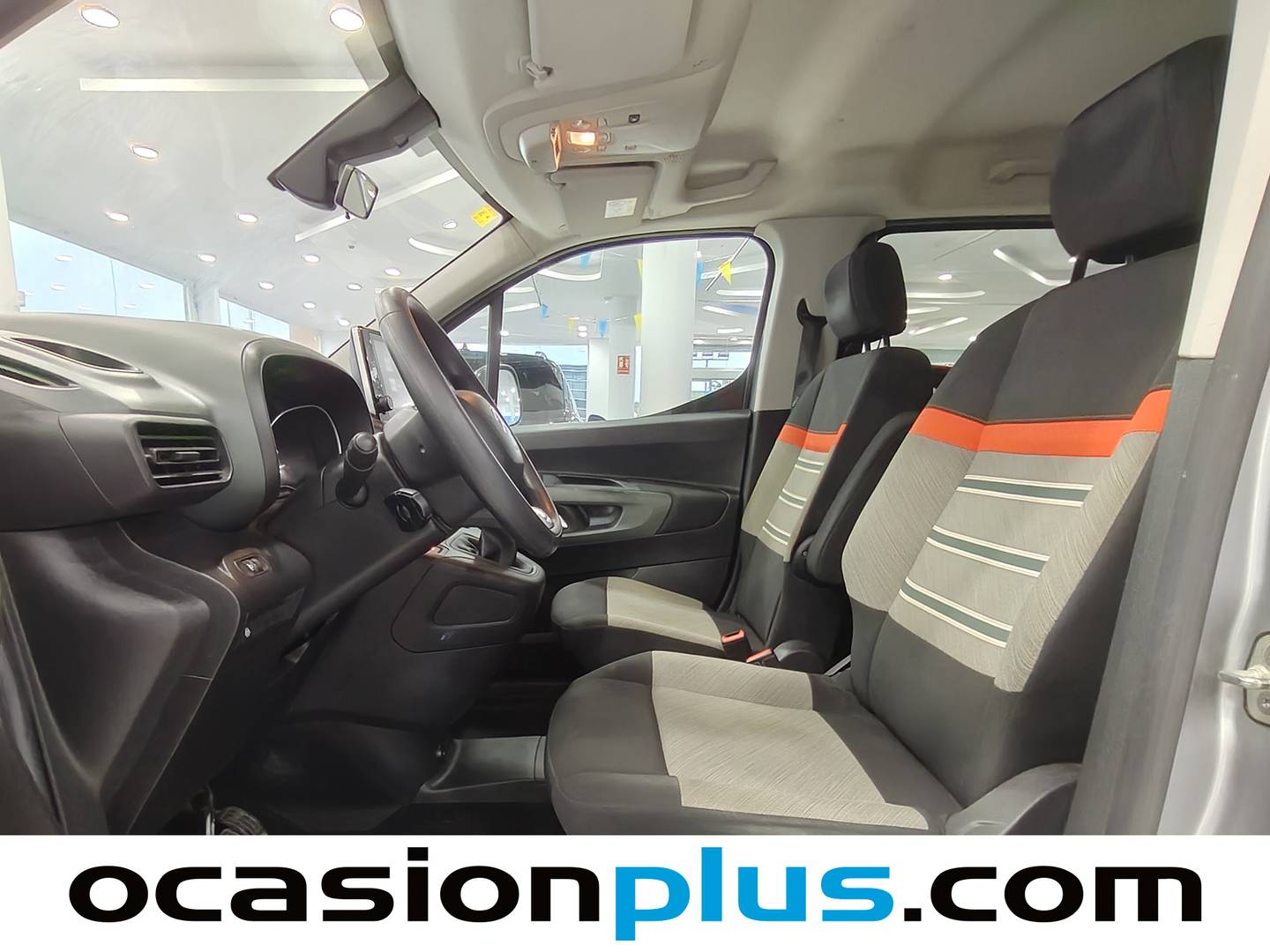 Foto Citroën Berlingo Citroen Berlingo BlueHDi 100 Talla M Shine (102 CV)