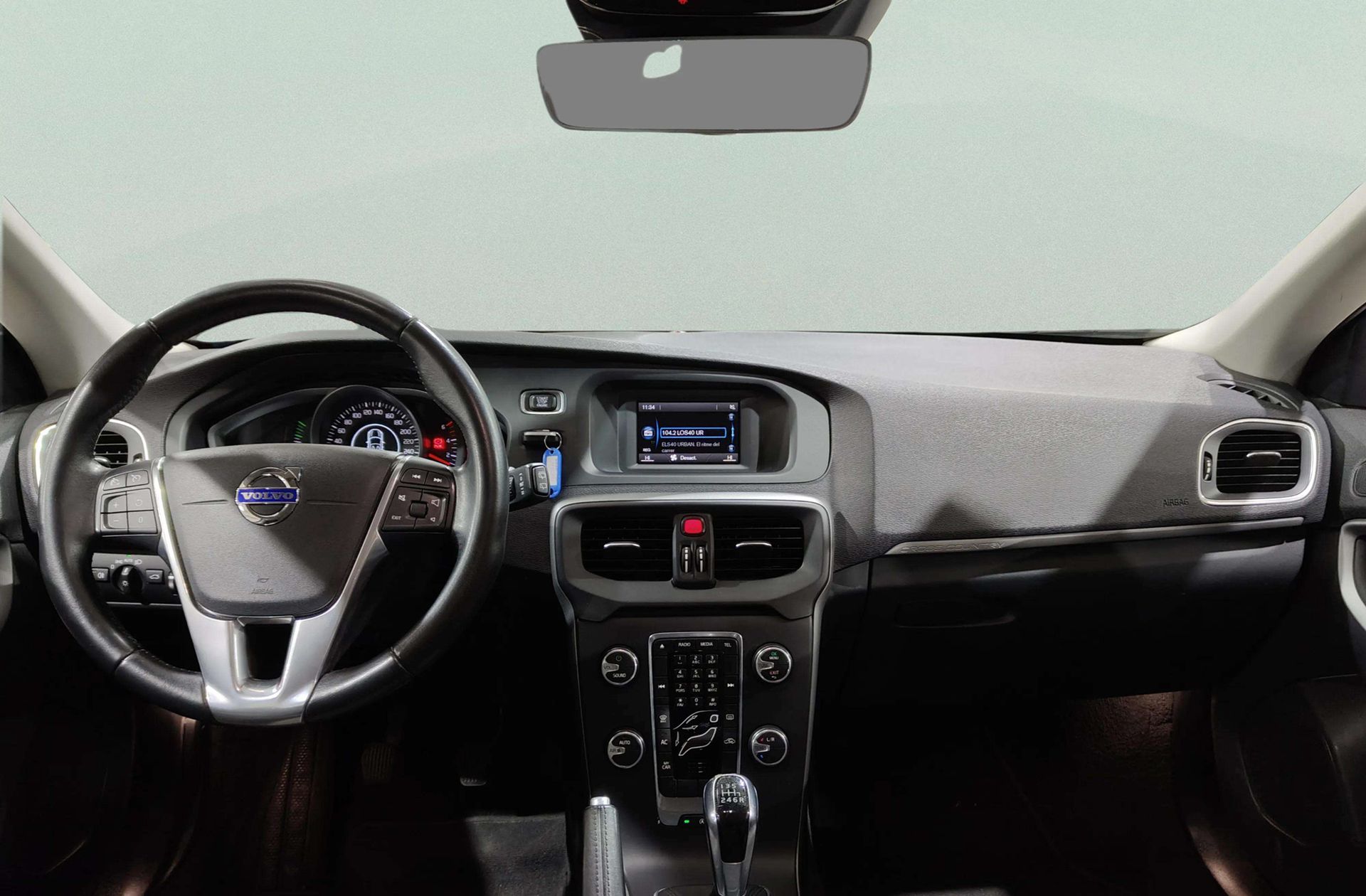 Volvo V40 D2 Momentum - foto 6