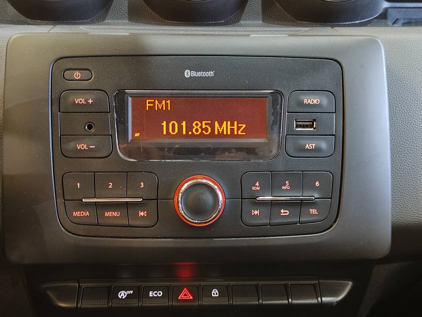 Foto Dacia Duster Dacia Duster Essential 1.6 (115 CV) 4X2