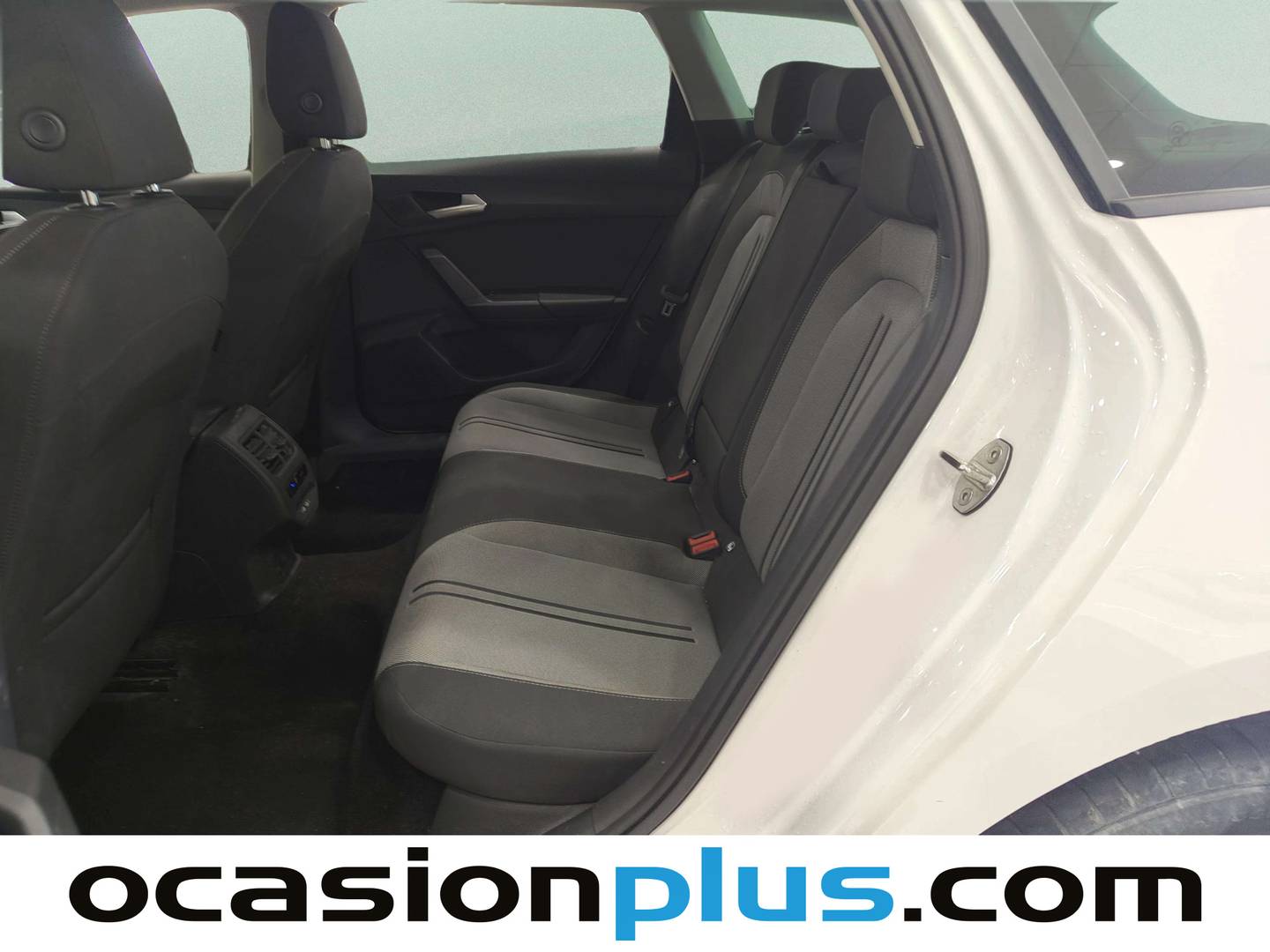 Foto asientos traseros Seat León SEAT León ST 1.0 TSI S&S Style XS (110 CV)