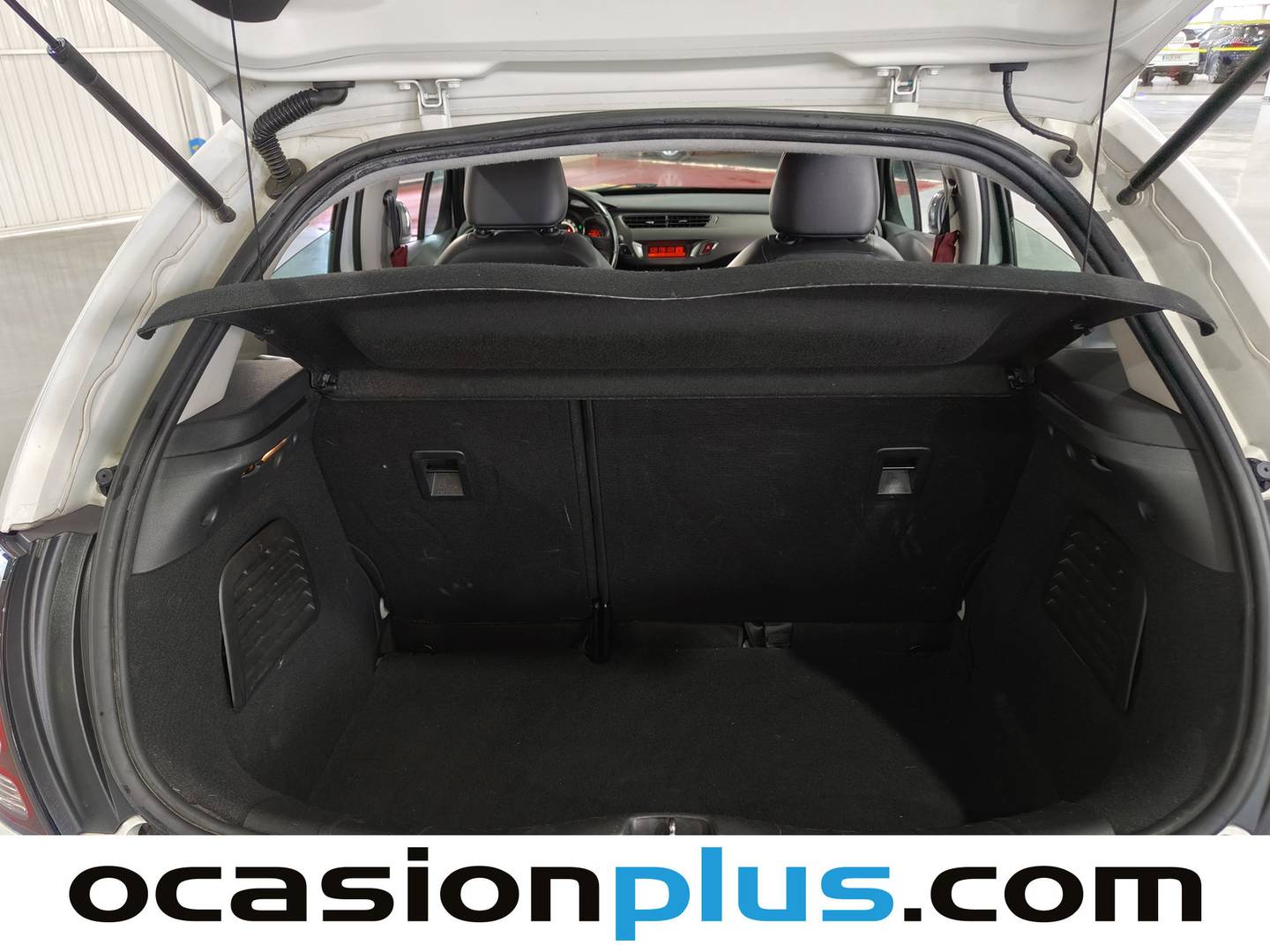 Fotos maletero Citroën C3 Citroën C3 PureTech 82 Collection (82 CV)