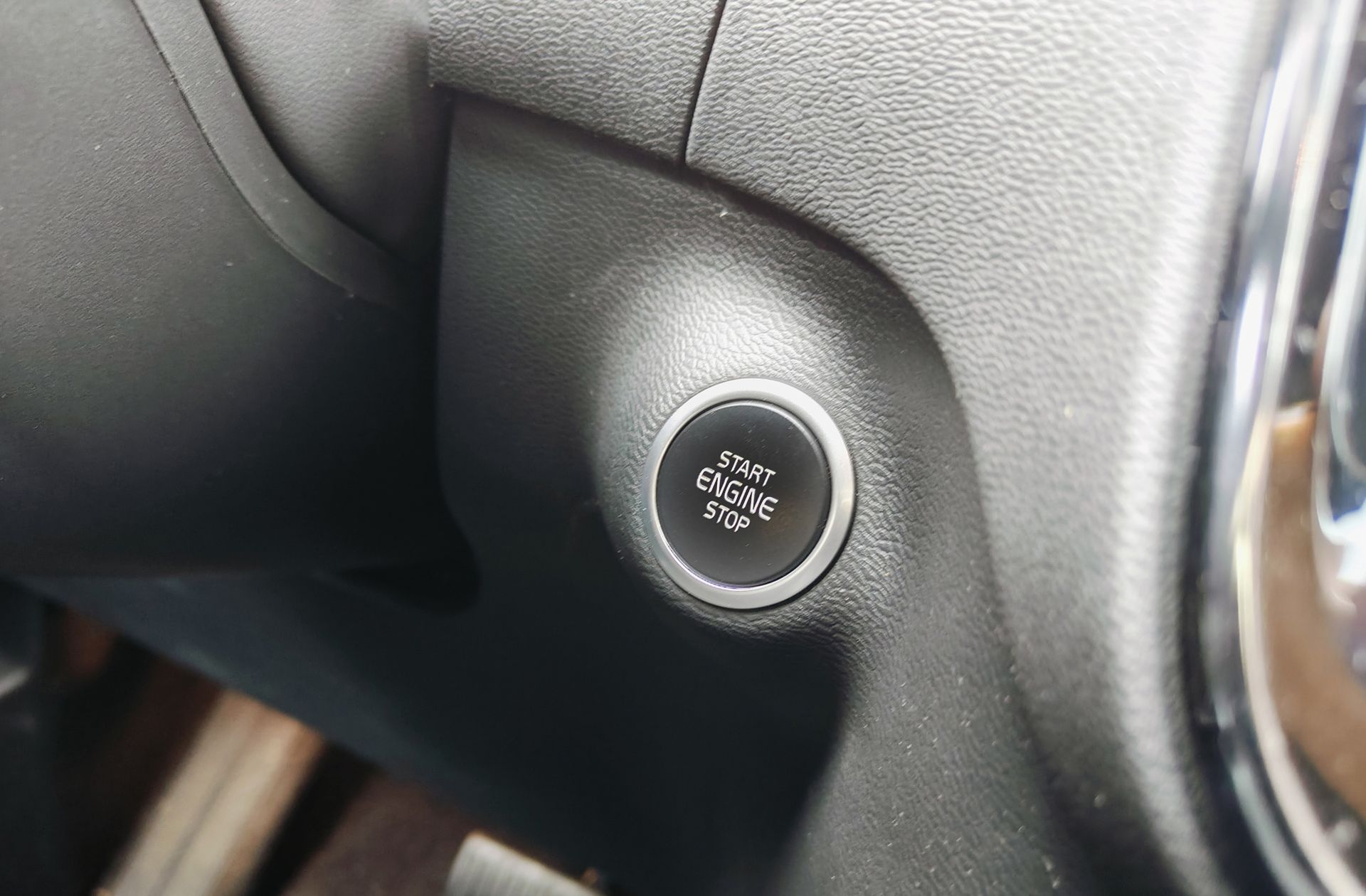 Volvo XC40 T4 Business Plus - foto 29