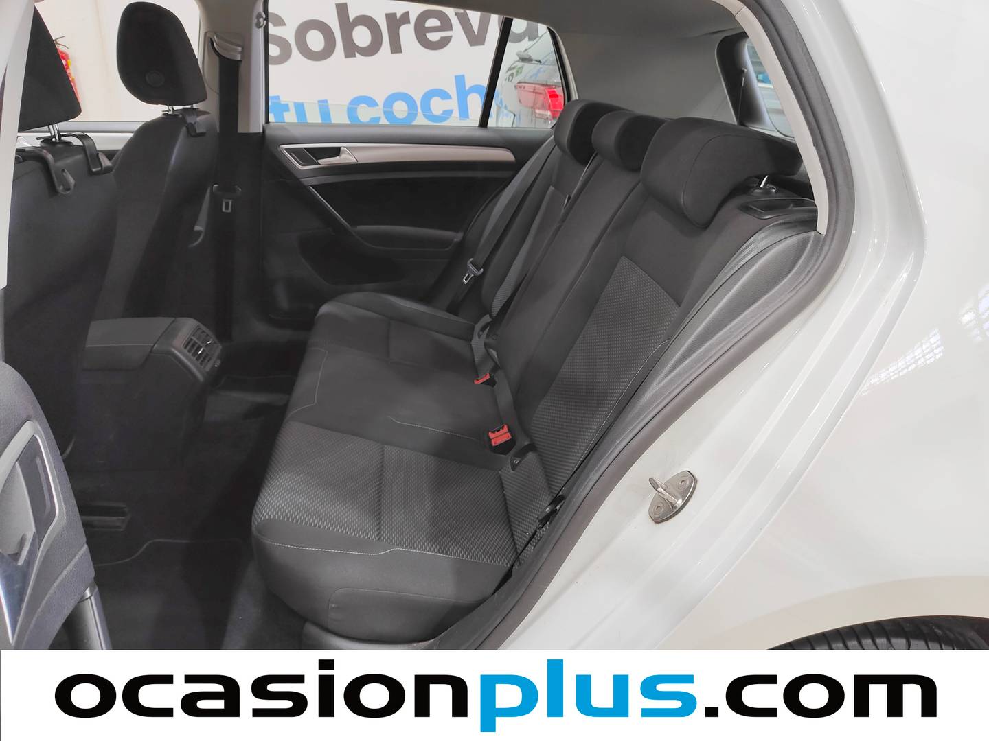 Foto asientos traseros Volkswagen Golf Volkswagen Golf Business 1.6 TDI (115 CV)