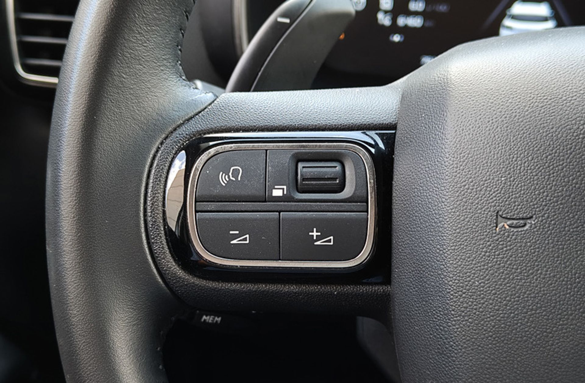 Citroën C5 Aircross BlueHDi 130 C Series EAT8 - foto 26