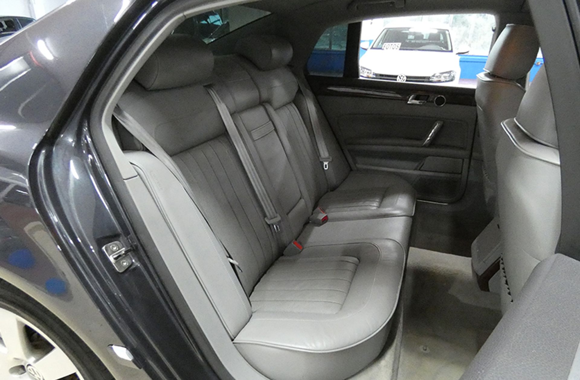 Volkswagen Phaeton 3.0 TDI V6 4Motion tiptronic - foto 16