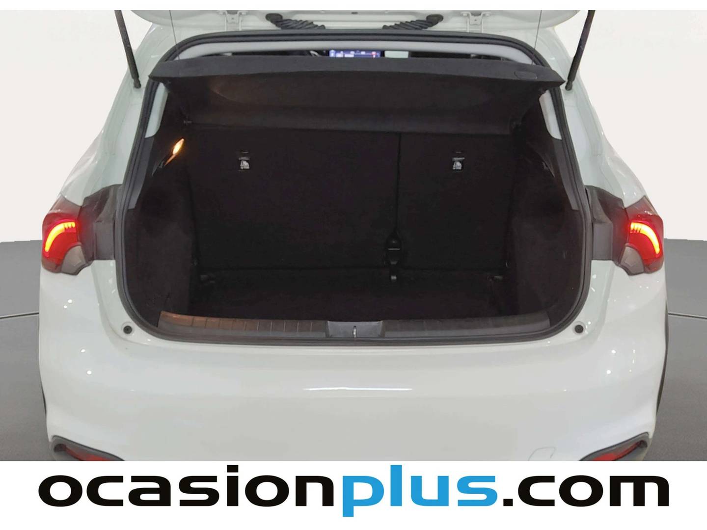 Foto Fiat Tipo Fiat Tipo 1.5 Hybrid Cross DCT (130 CV)