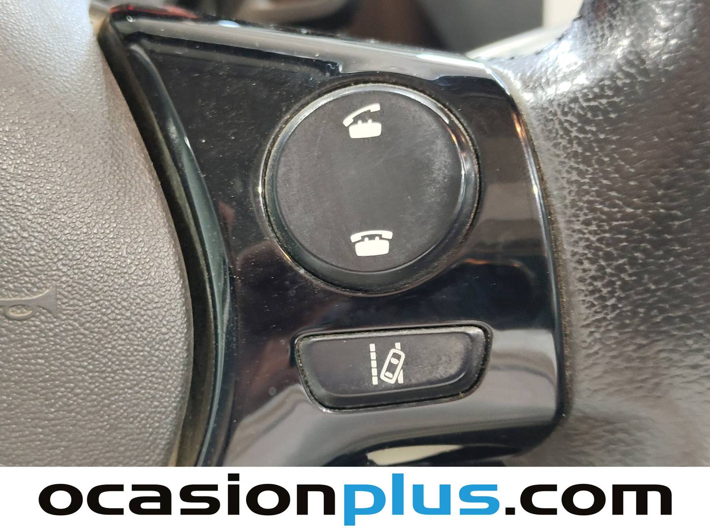 Peugeot 108 Peugeot 108 1.2 PureTech Roland Garros TOP! (82 CV) 82cv