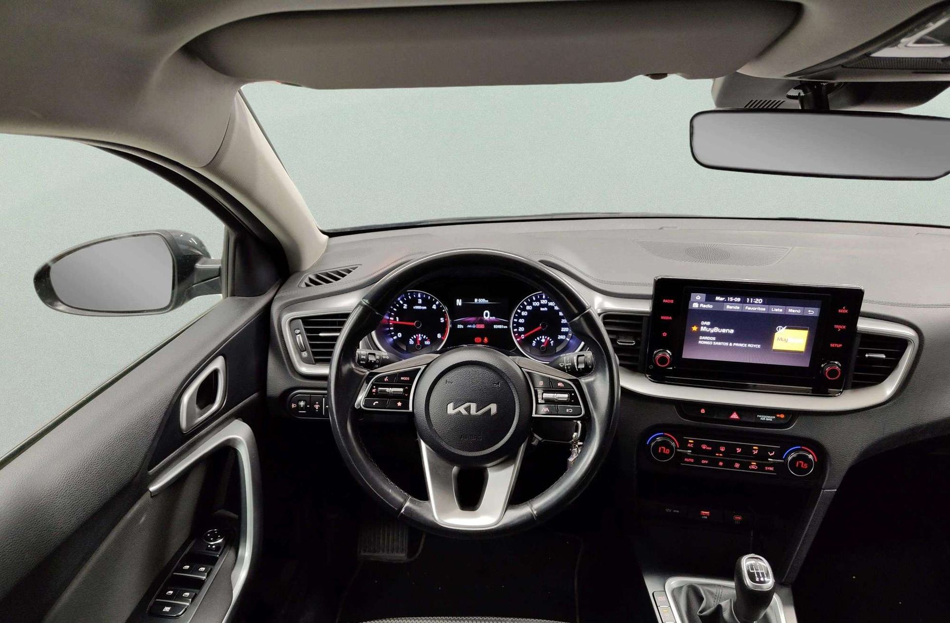 Kia Ceed 1.6 MHEV iMT Drive - foto 23