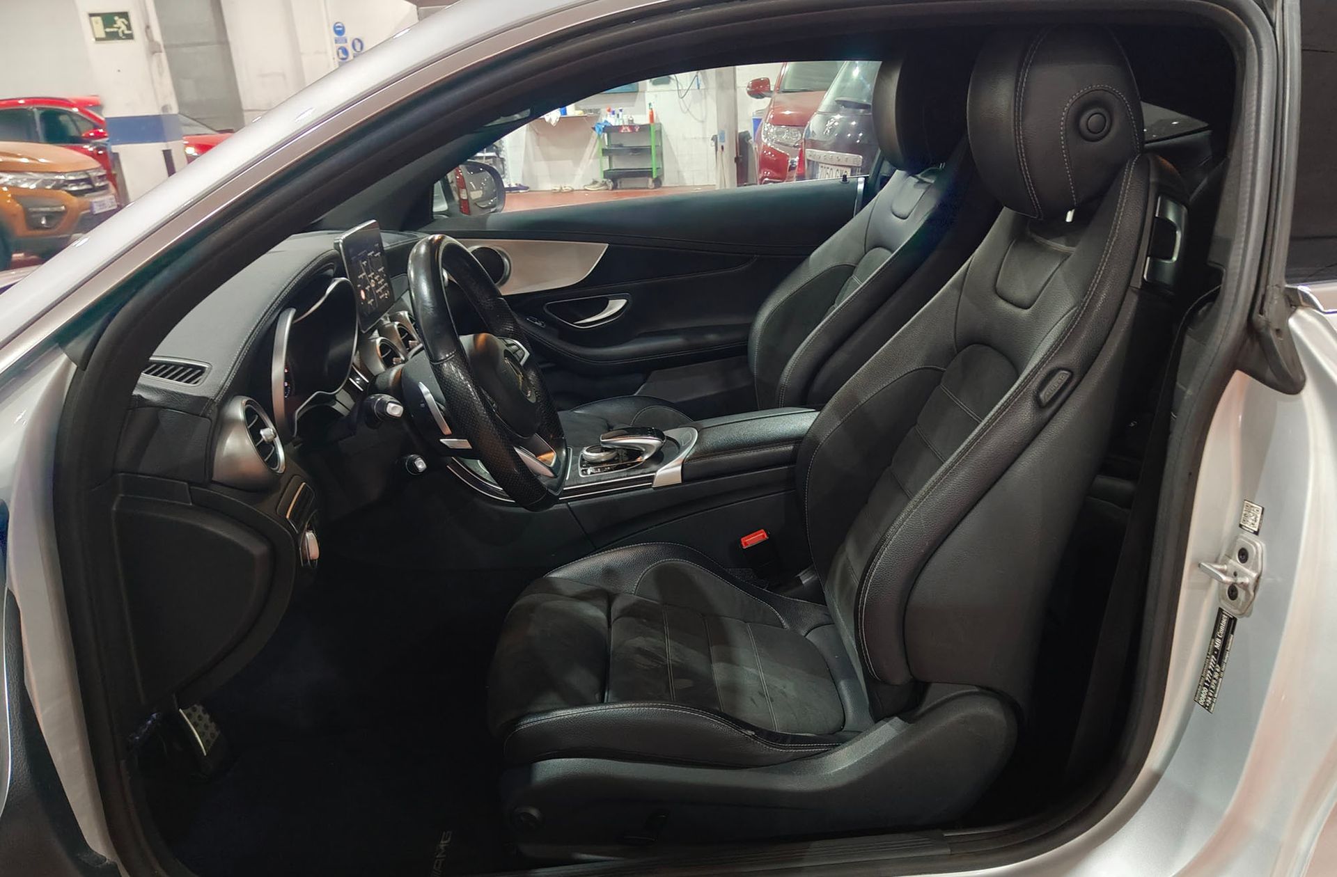 Mercedes-Benz Clase C C Coupe 220 d AMG Line - foto 11