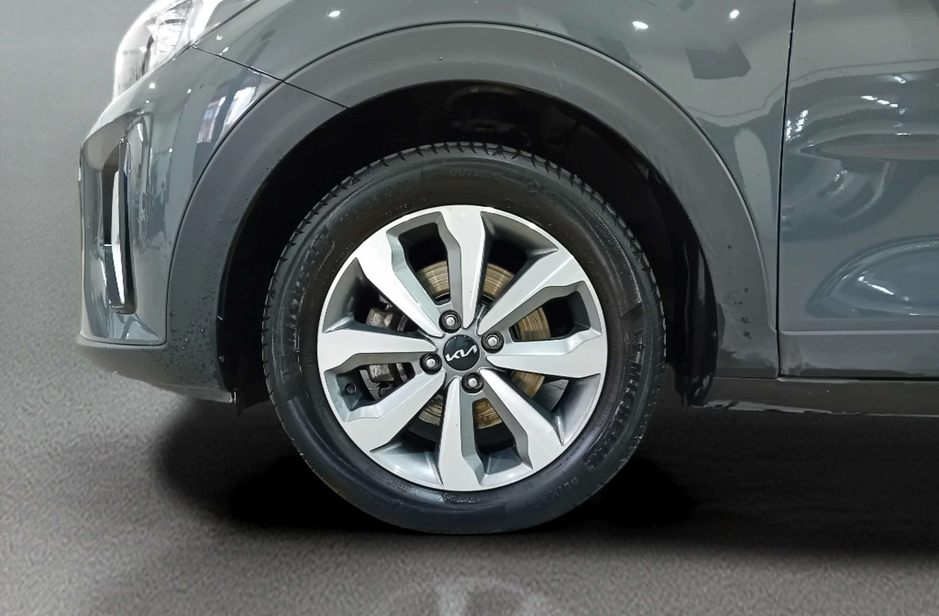 Kia Stonic 1.0 T-GDi MHEV Drive DCT - foto 32