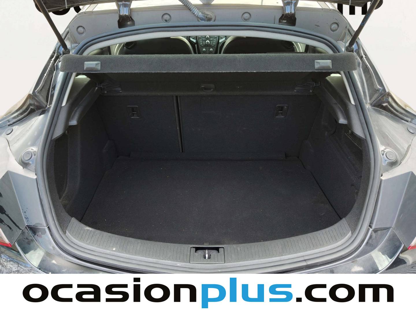 Foto Opel GTC Opel Astra 1.6 CDTI GTC S&S Sportive (136 CV)