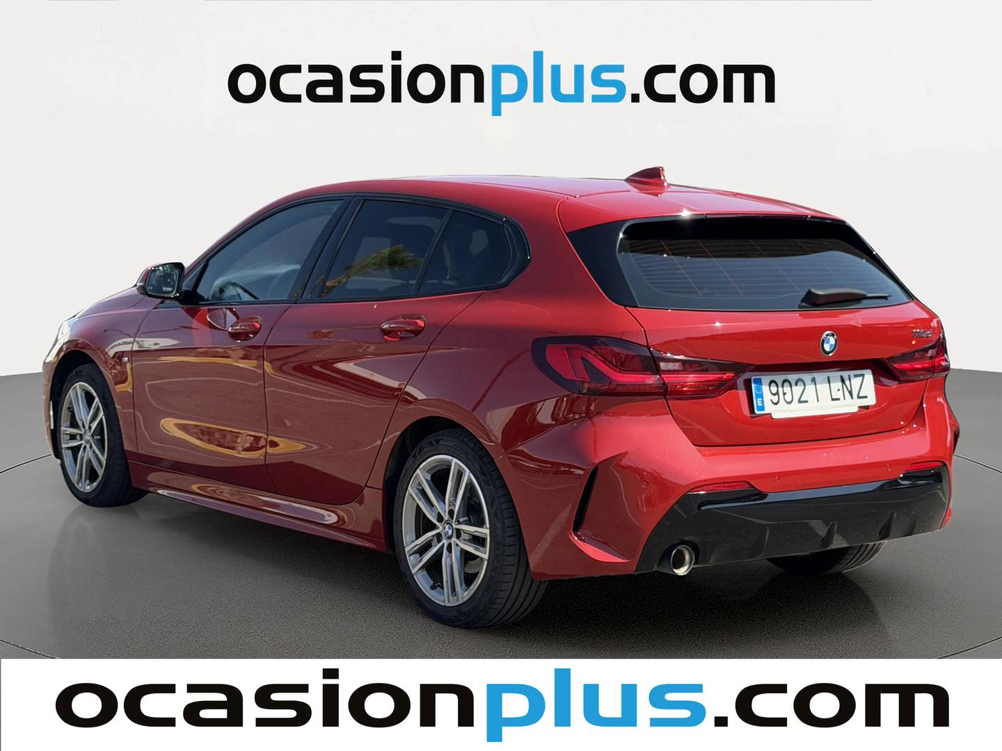 Foto trasera BMW Serie 1 BMW Serie 1 116d Business (116 CV) Pack M izquierda