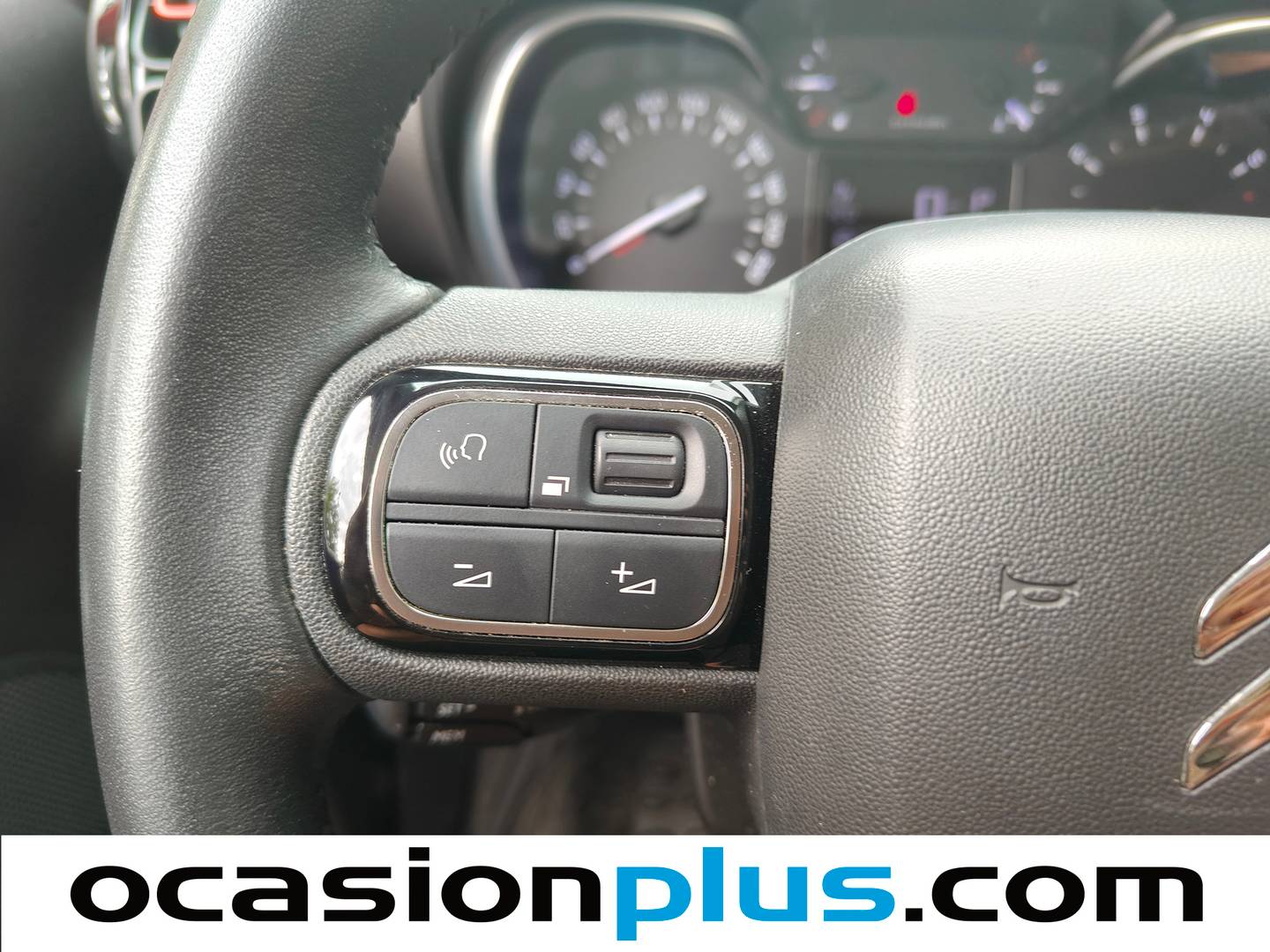 Acabados Citroën C3 Aircross Citroën C3 Aircross BlueHDi 120 S&S Shine EAT6 (120 CV)
