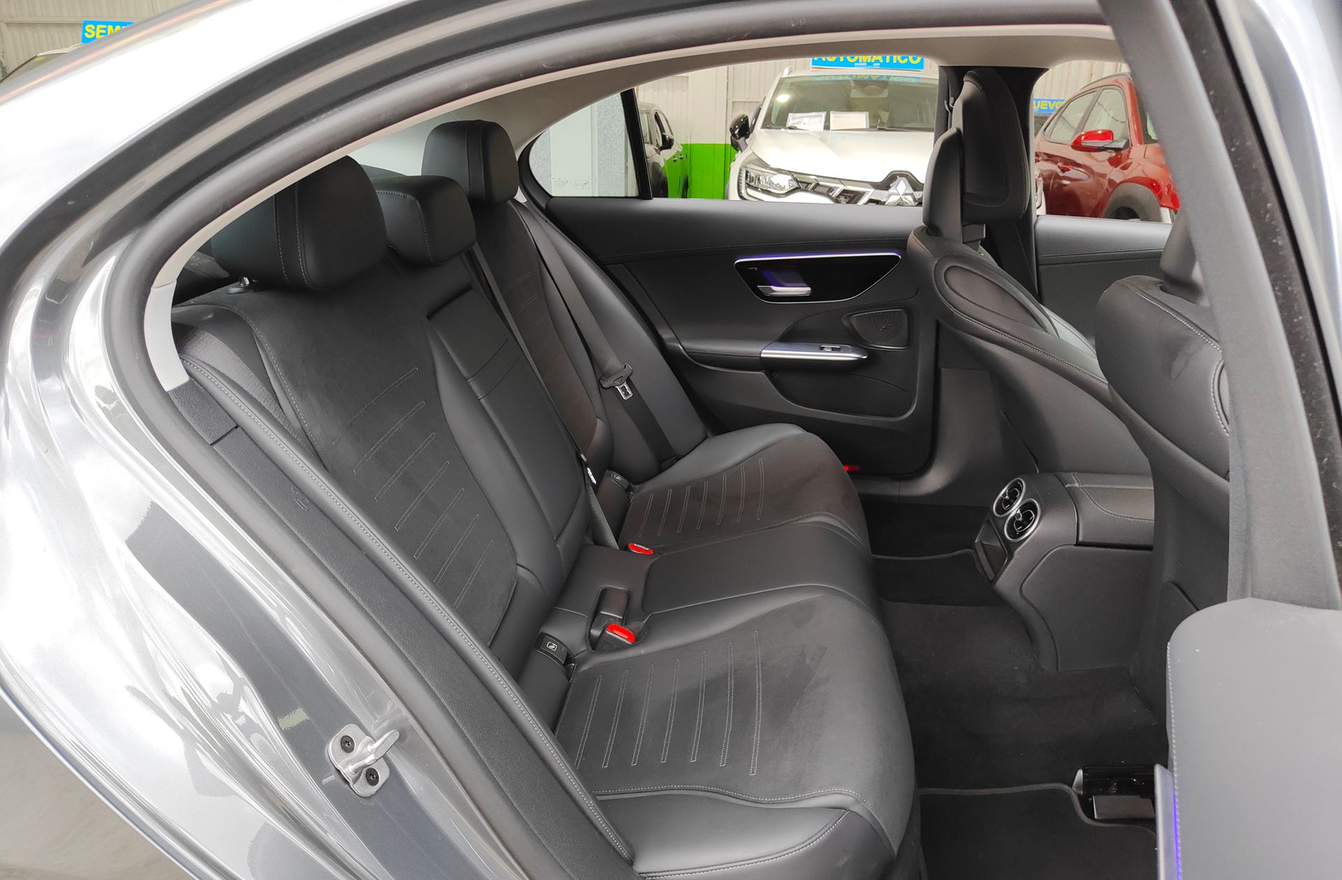 Mercedes-Benz Clase C 220 d Pack AMG - foto 19