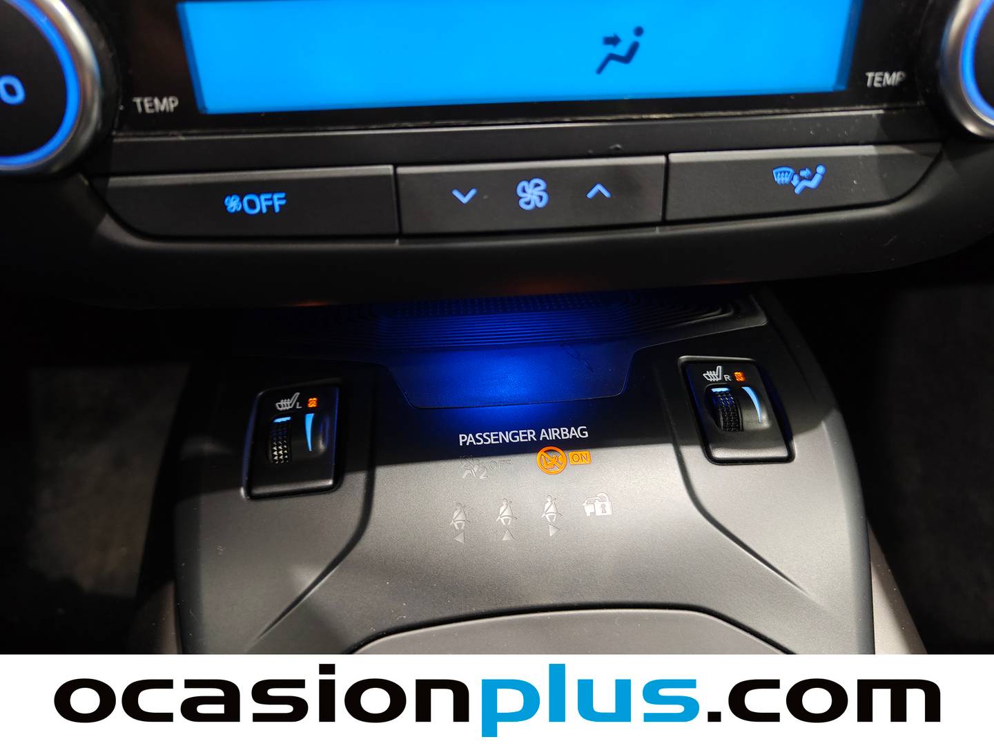Extras del Toyota Avensis Toyota Avensis TS 140 EXECUTIVE MultiDrive (147 CV)