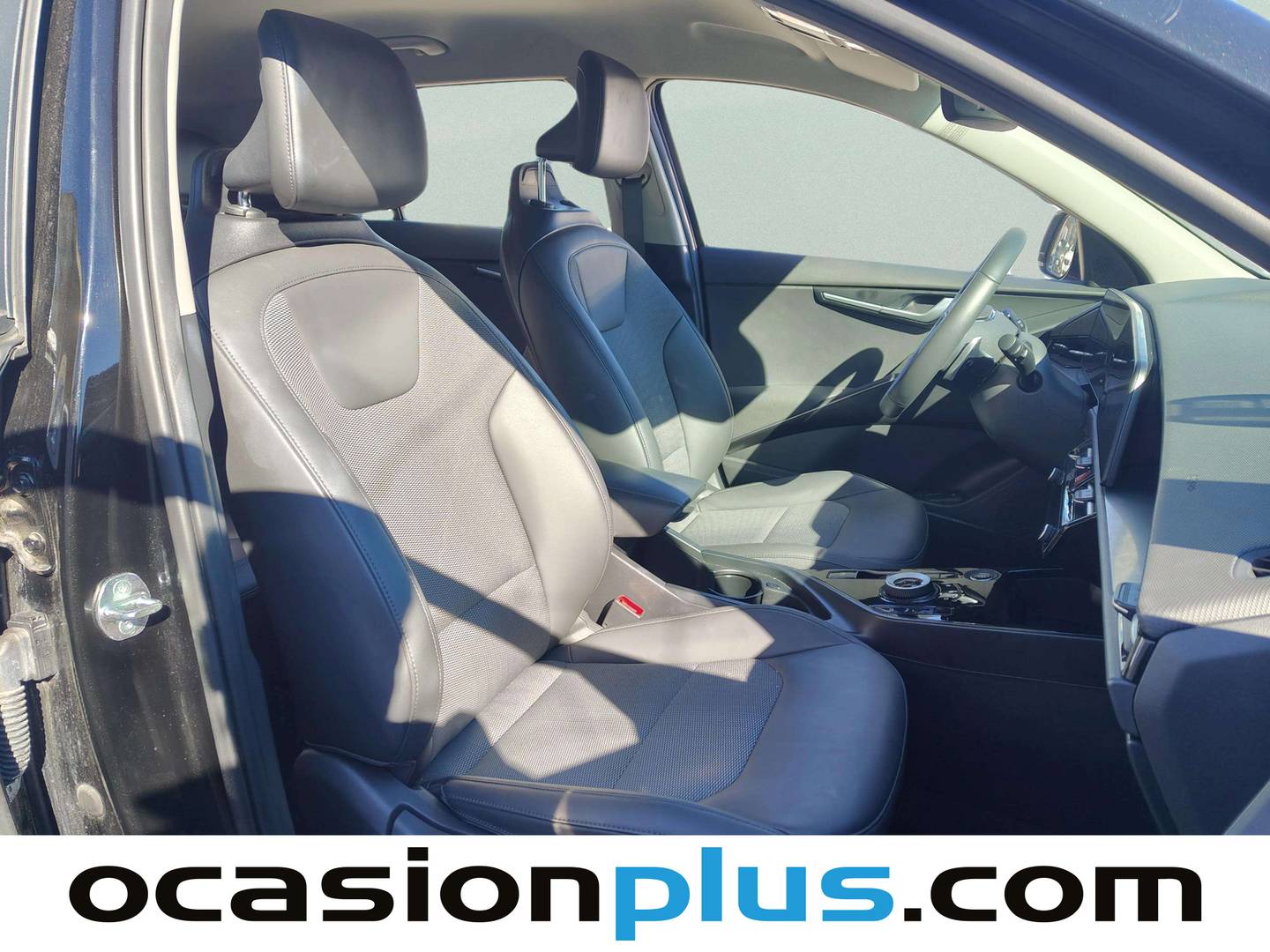 Foto KIA Niro Kia Niro 1.6 GDi HEV Drive (141 CV)