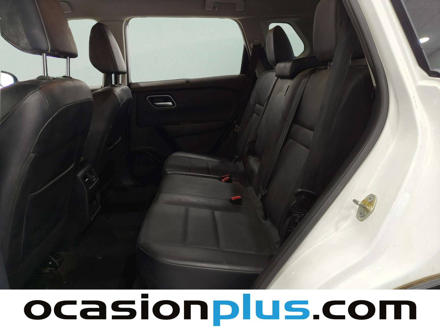 Foto asientos traseros Nissan X-TRAIL Nissan X-Trail 1.5 e-4ORCE Tekna 4x4 AT (213 CV)