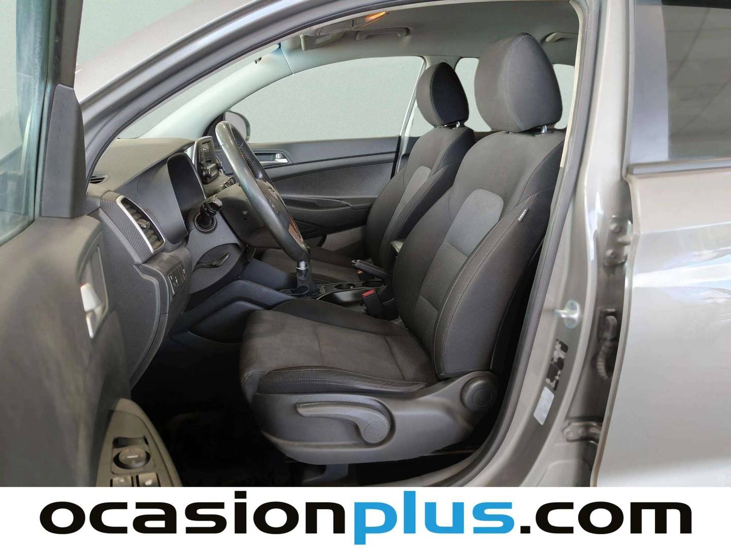 Foto asientos delanteros Hyundai Tucson Hyundai Tucson 1.6 GDI BlueDrive Essence 4x2 (132 CV)