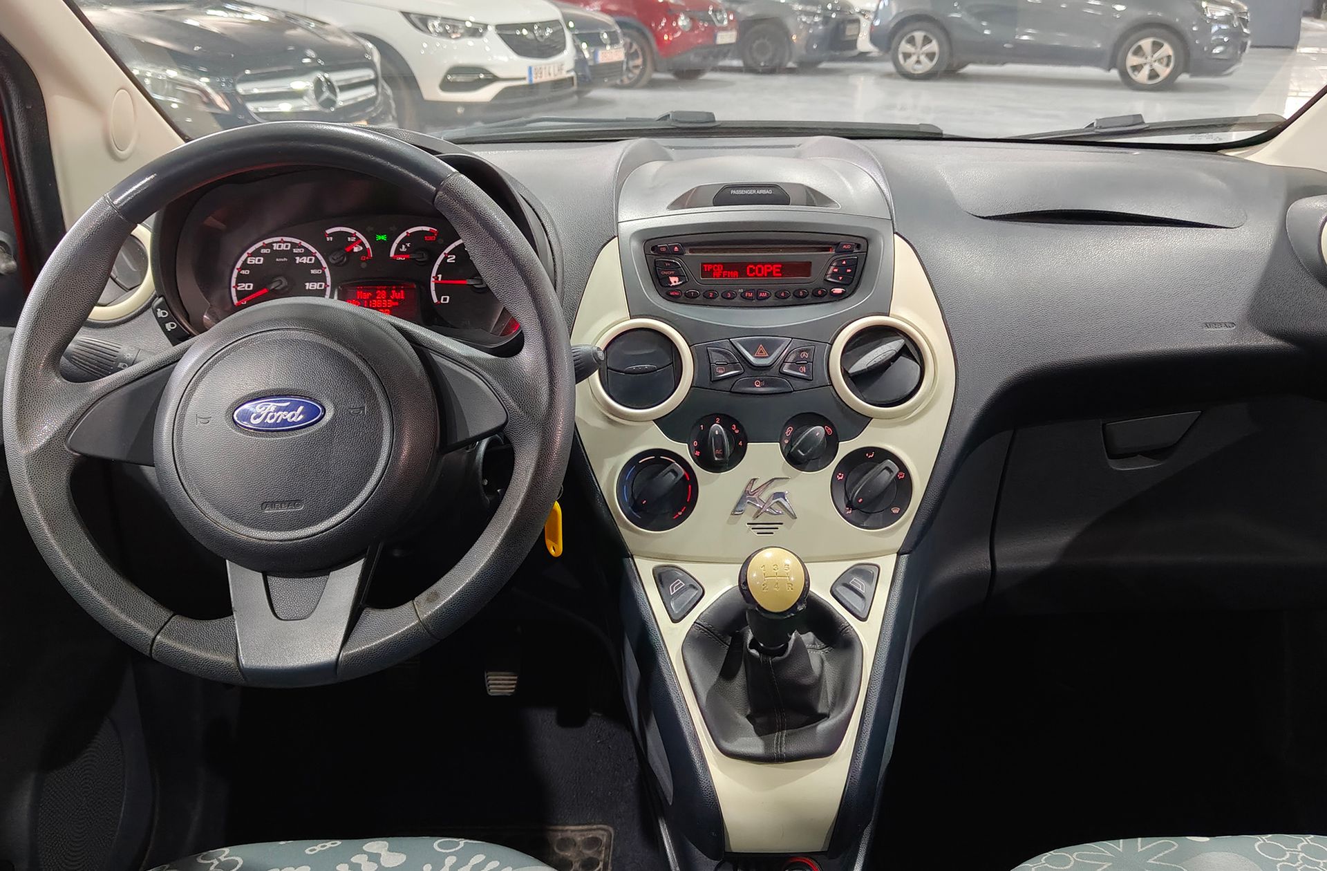 Ford Ka 1.2 Duratec Trend+ - foto 6