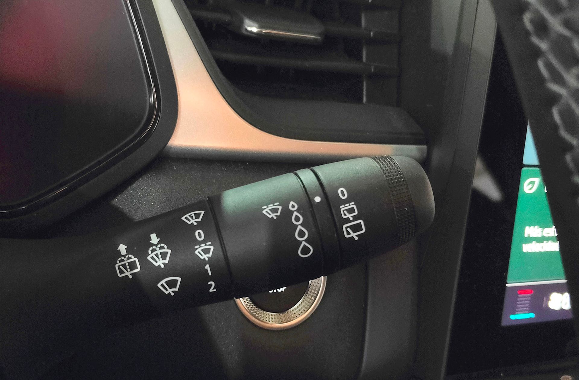 Renault Captur Evolution full hybrid E-Tech - foto 29