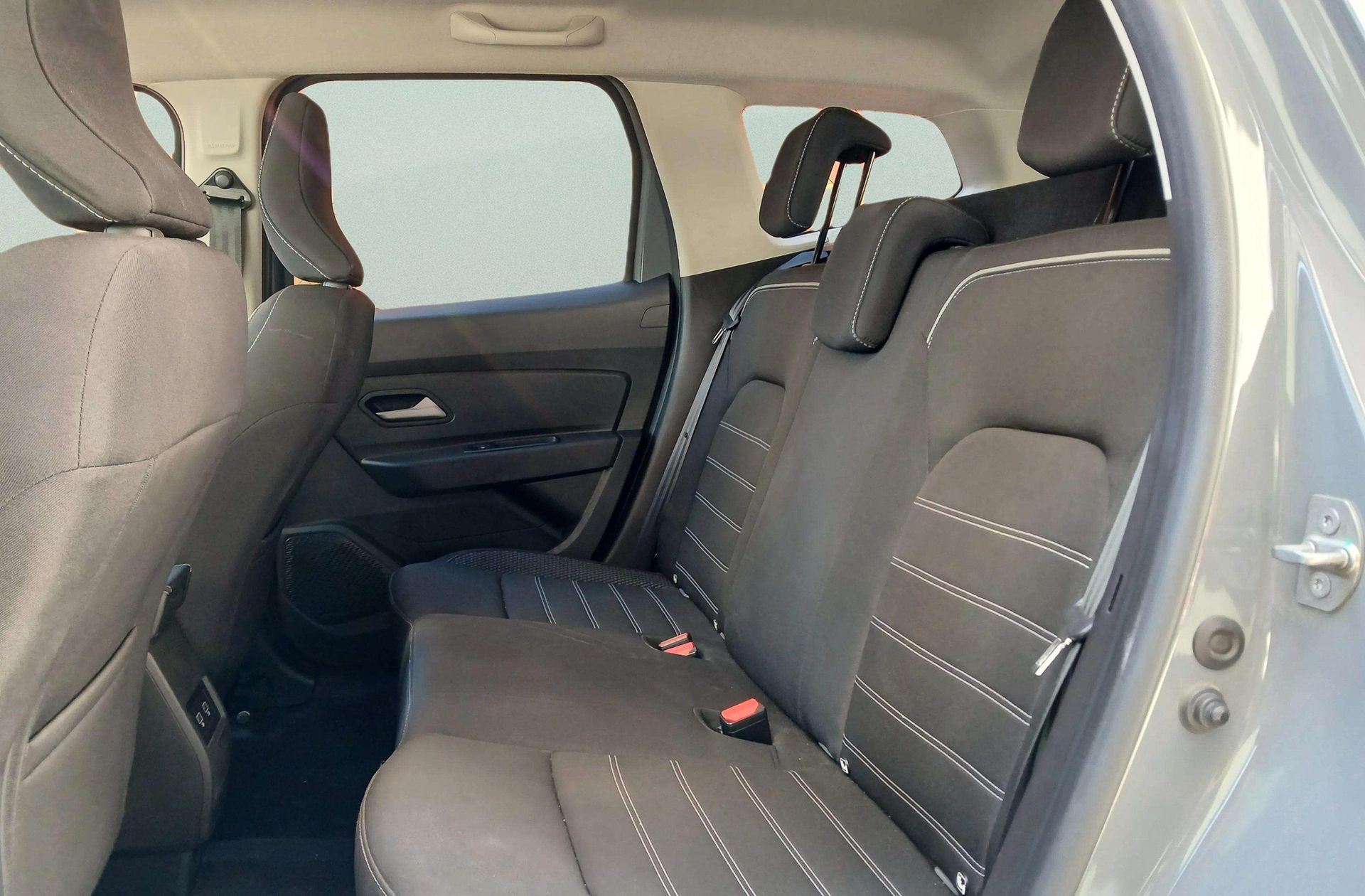 Dacia Duster Journey Go TCe EDC - foto 11