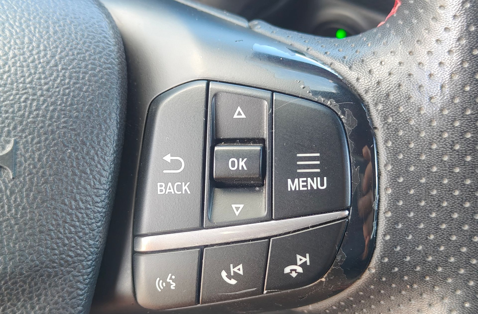 Ford Kuga 1.5 EcoBoost ST-Line 4x2 - foto 26