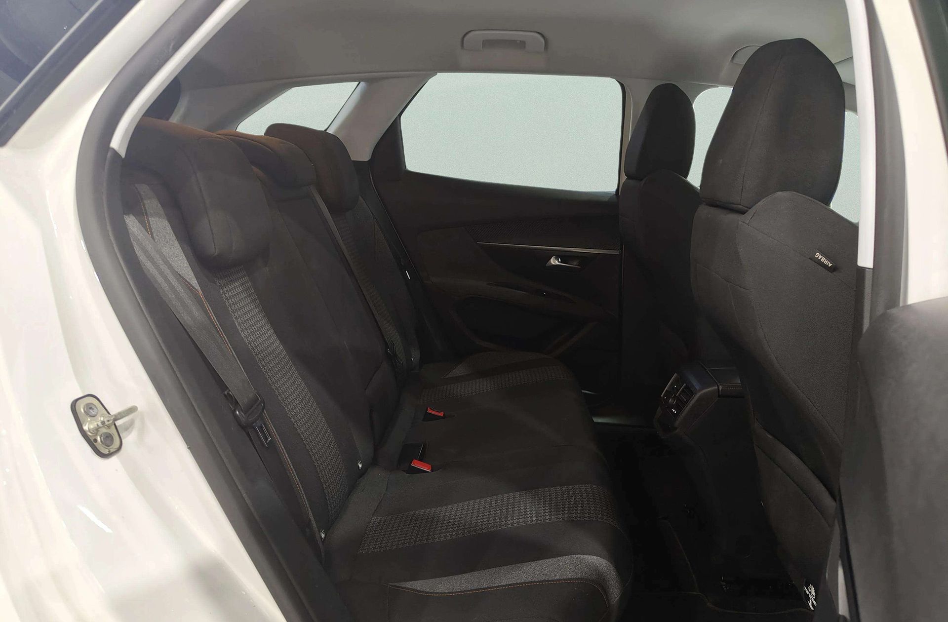 Peugeot 3008 PureTech 130 Active - foto 16