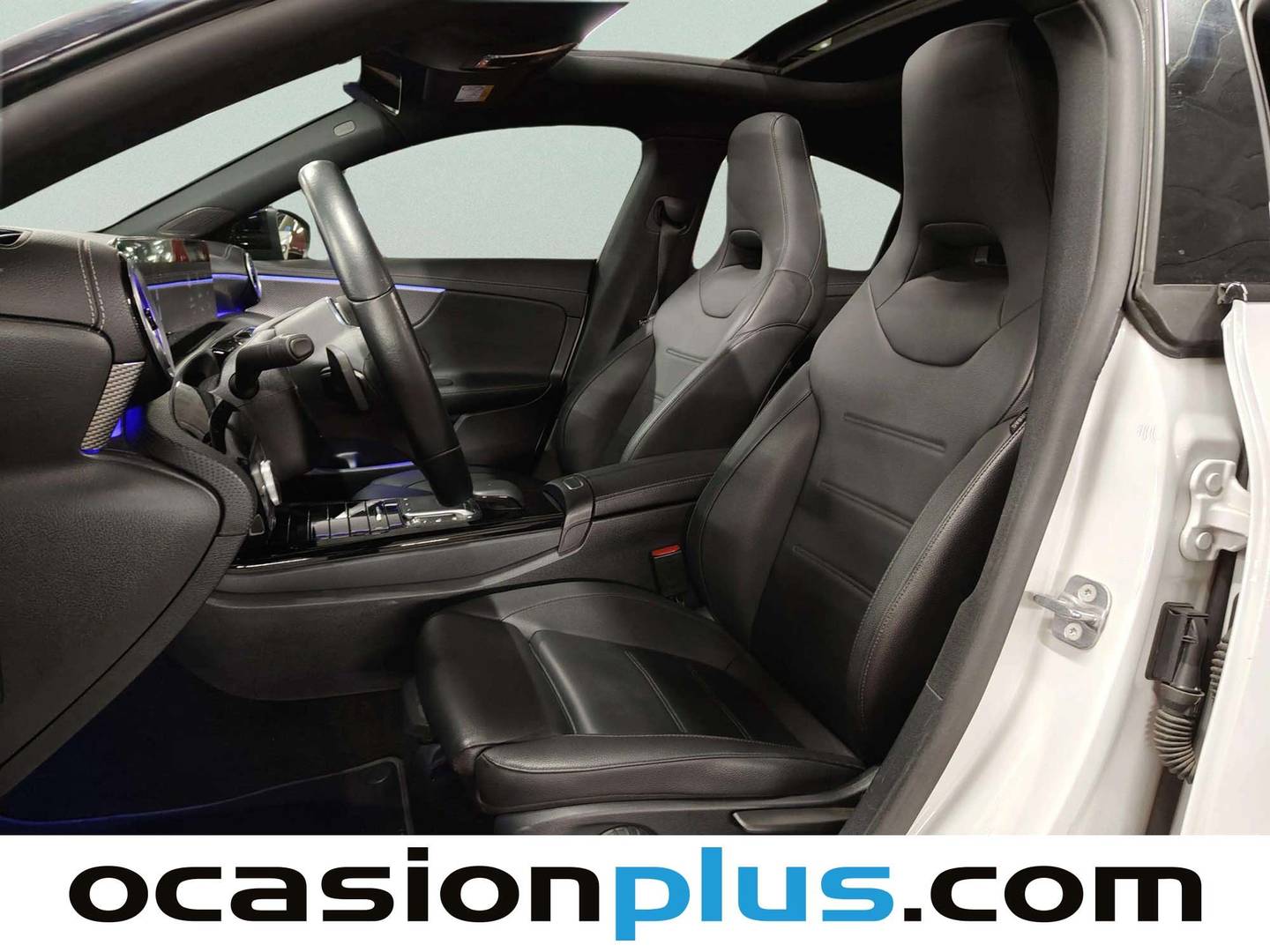 Foto Mercedes CLA Mercedes-Benz CLA 180  (136 CV)