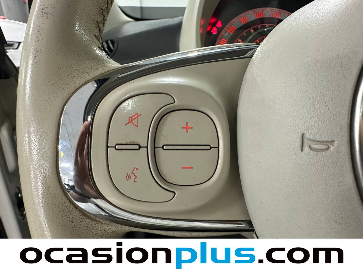 Fiat 500 Fiat 500 1.2 8v Lounge (69 CV) de segunda mano