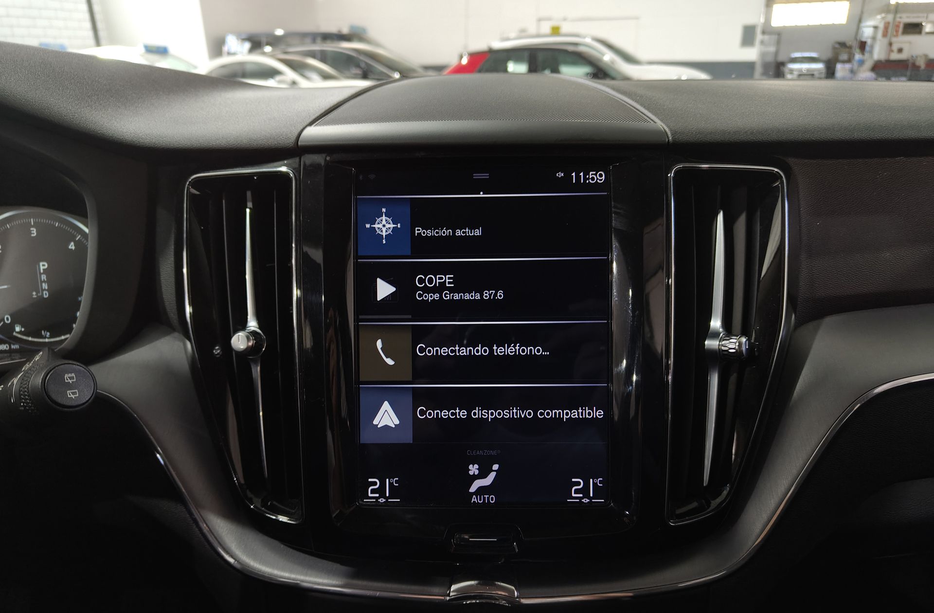 Volvo XC60 D4 Business Plus - foto 9