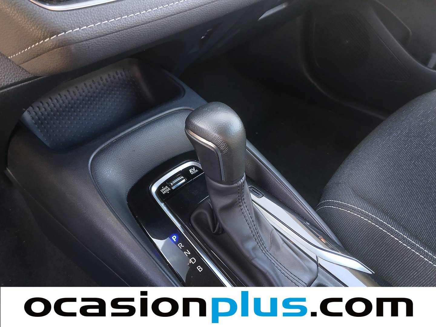 Foto Toyota Corolla Toyota Corolla 140H Active Plus (140 CV)