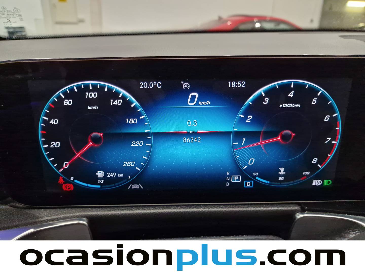 Foto Mercedes GLB Mercedes-Benz GLB 180 (136 CV)