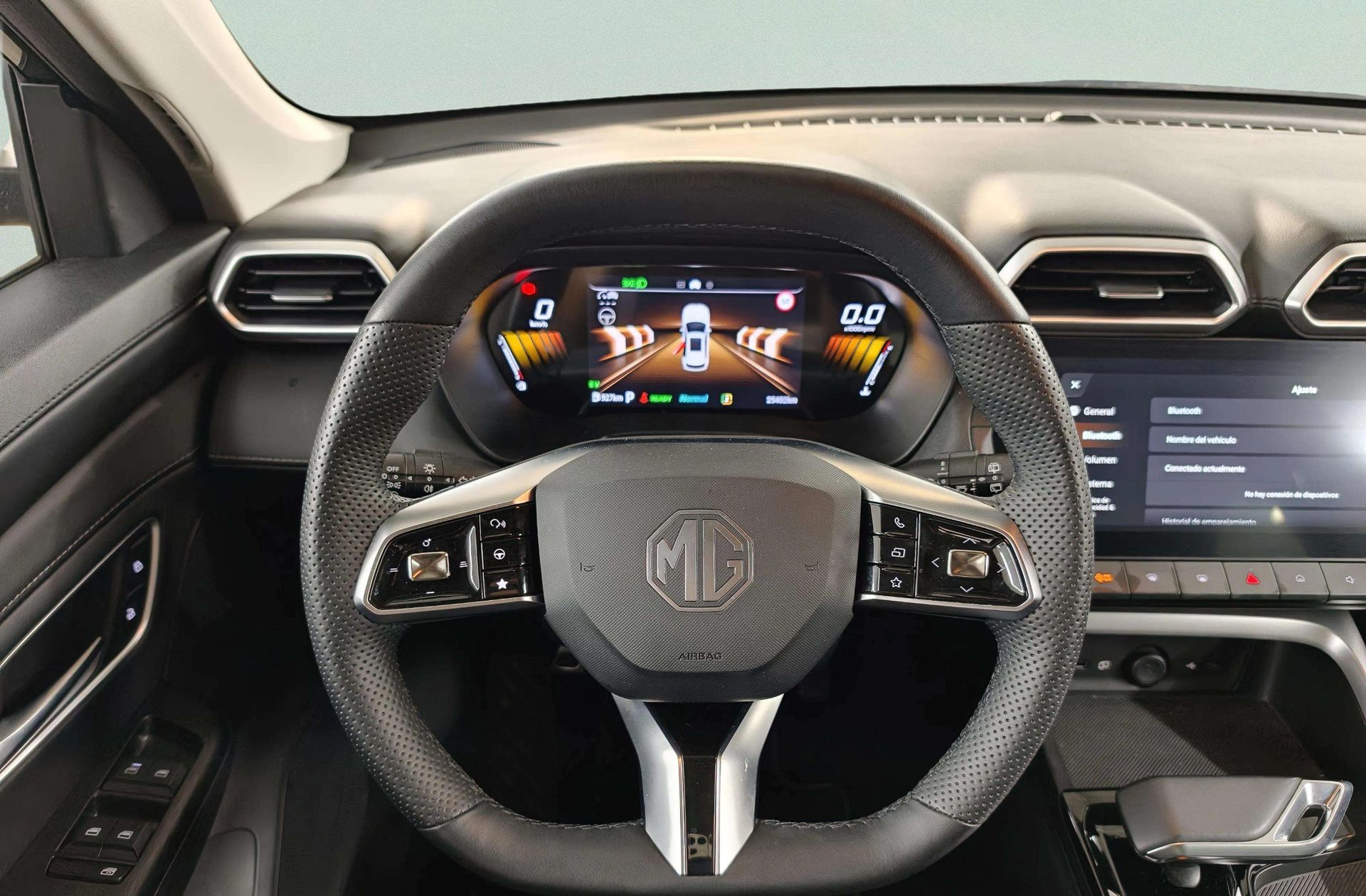 MG ZS 1.5 Hybrid+ Luxury - foto 21